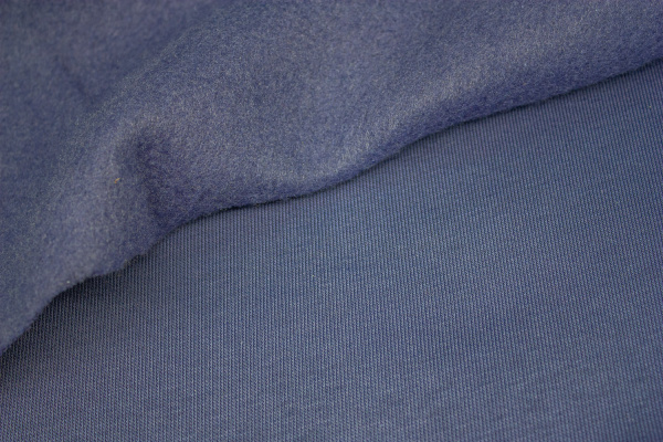 Компакт Пенье Футер 3х нитка с нач. blue ribbon 320гр 184см рулон